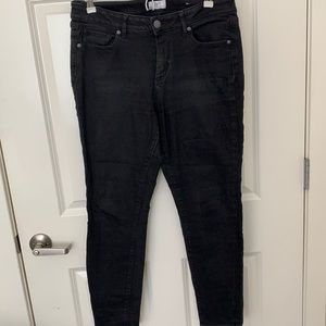 Black LOFT Curvy Skinny Jeans